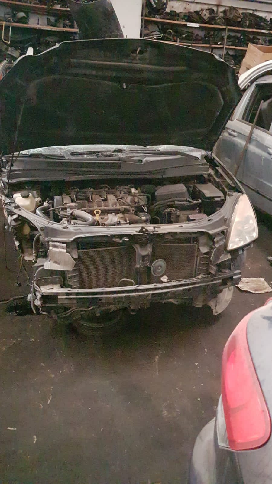  Kia CARENS 2009    EN DESARME